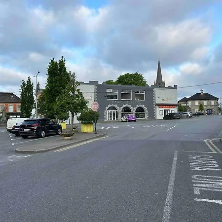 - Clonlyne House Oldcastle