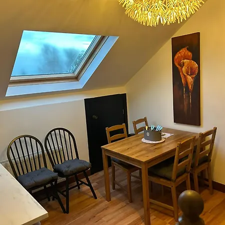 Apartment - Clonlyne House *