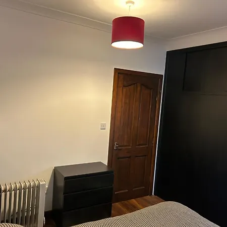 - Clonlyne House Lägenhet *