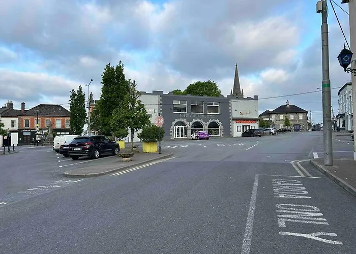 - Clonlyne House Oldcastle